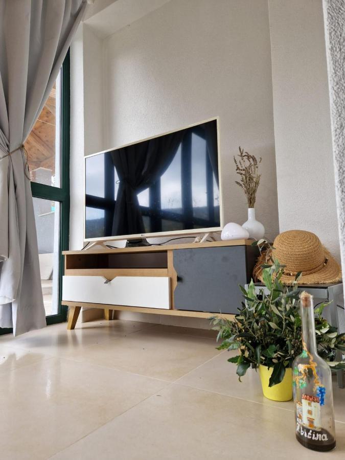 Lavanda Apartman 1 เซรส ภายนอก รูปภาพ