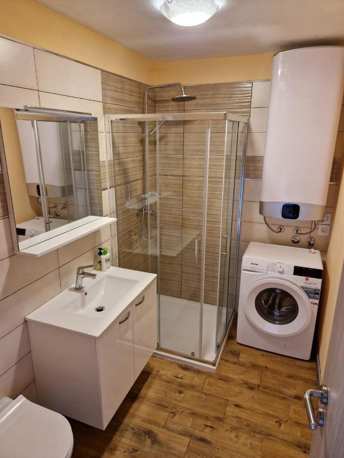 Lavanda Apartman 1 เซรส ภายนอก รูปภาพ